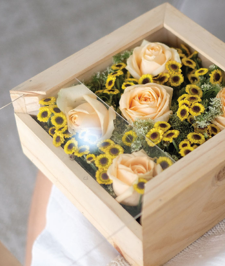 Signature Luxury Box Flowers