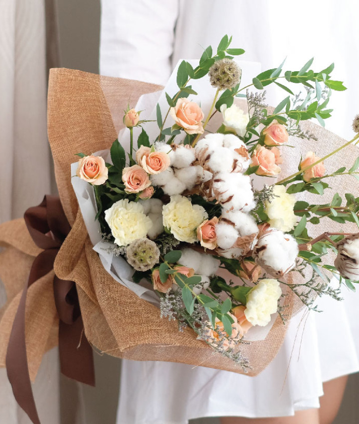 YUKI TABLE FLOWER